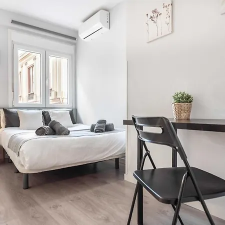 Cosy Flat With Private Balcony - Historic Center By Rems Malaga