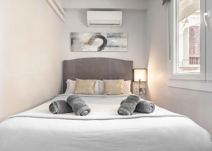 Apartmán Cosy Flat With Private Balcony - Historic Center By Rems Màlaga